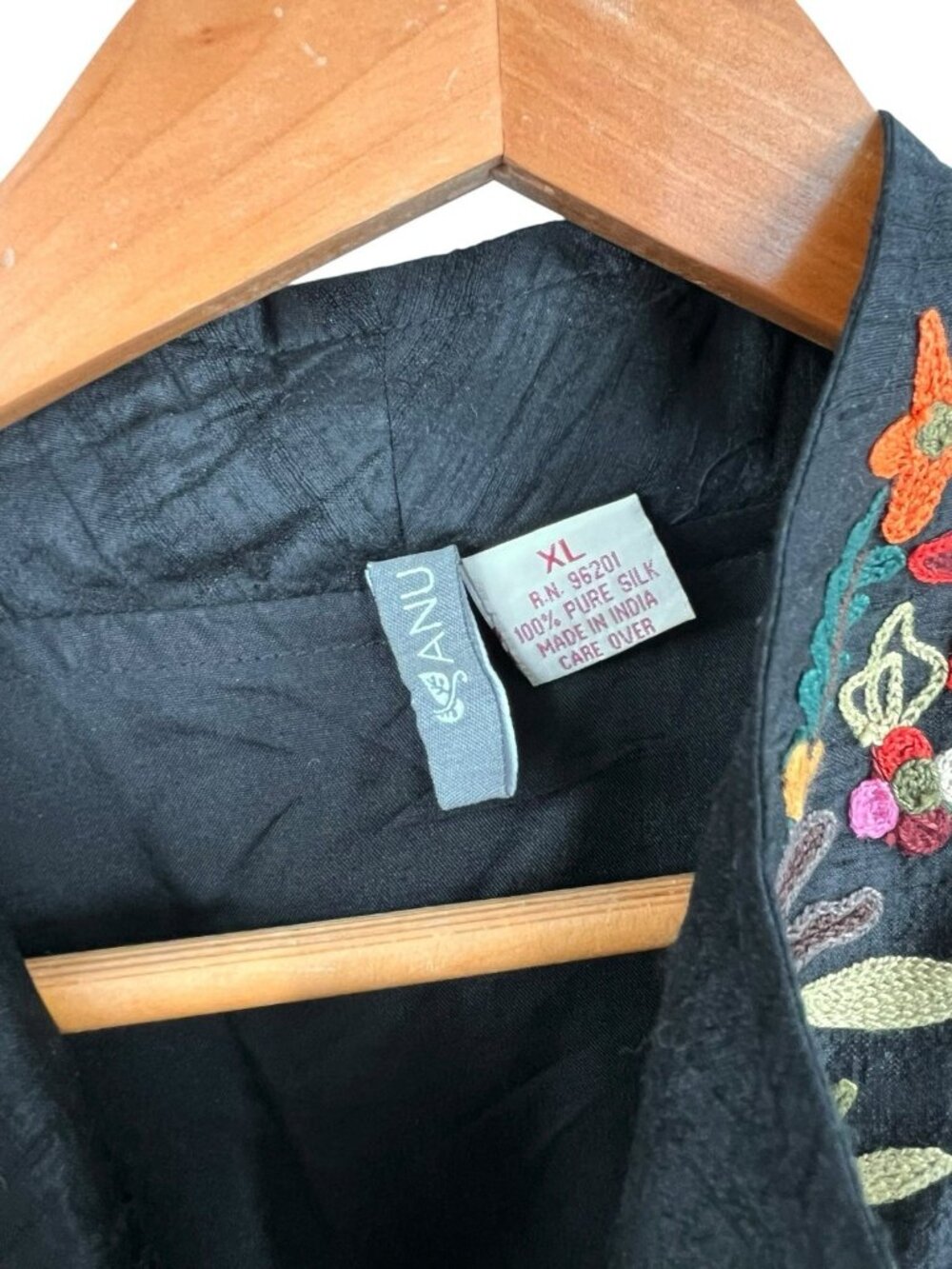 ANU Women's Black Silk Floral Embroidered Cardigan Duster XL - Picture 3 of 7